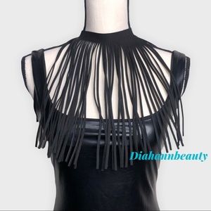 Black long tassel choke her necklace
